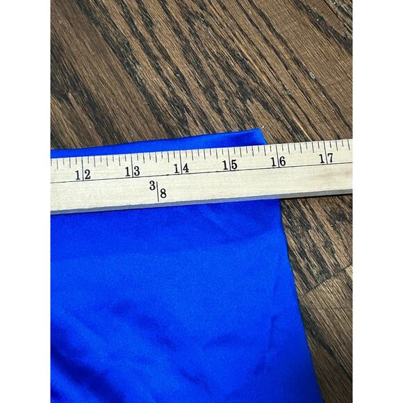 Ser.o.ya Women's Julian Silk Midi Skirt Pencil Blue Size Small Back Slit NWOT - Picture 4 of 5